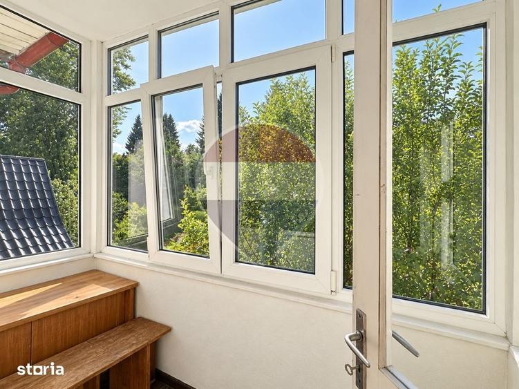 Casă cu 4 camere cu Teren 610 Mp în Bran