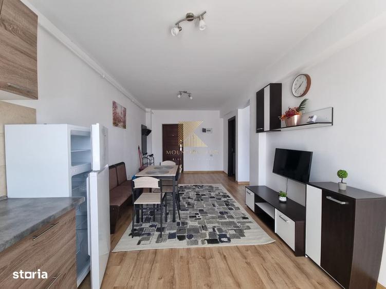 Apartament cu 2 camere nedecomandat în Sânpetru