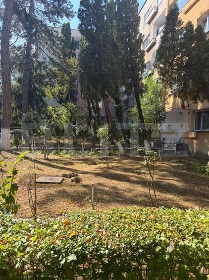 Apartament cu 2 camere semidecomandat, mobilat în Mănăștur