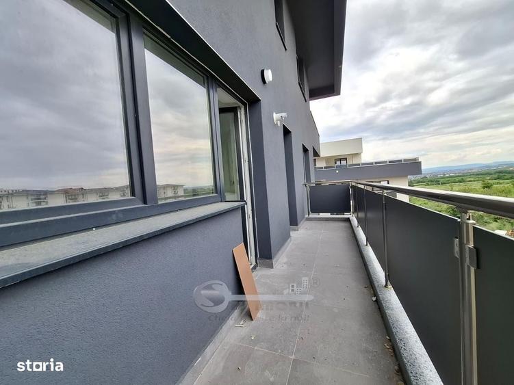 Apartament cu 3 camere decomandat în Galata