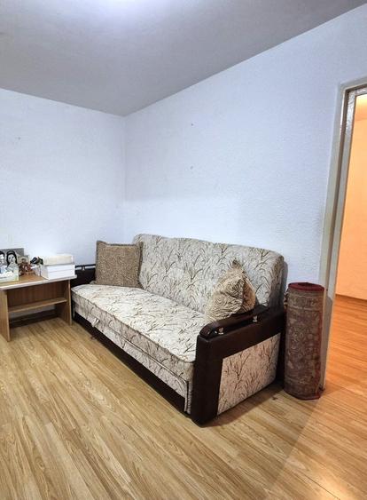 Apartaement cu 2 camere - Zona KM 4-5 - boxă - 1