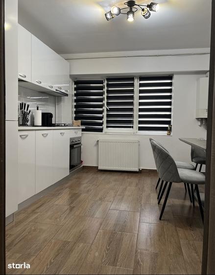 Apartament cu 2 camere decomandat în Exterior Vest