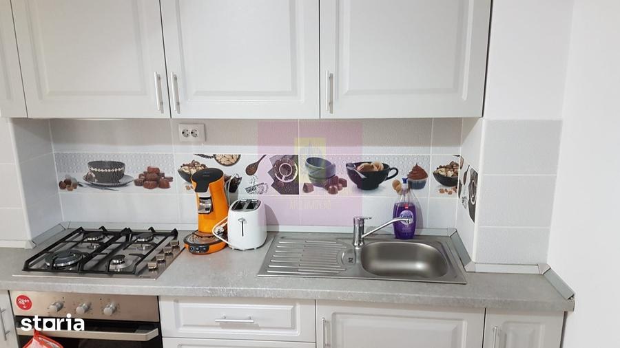 Apartament cu 2 camere decomandat în Decebal