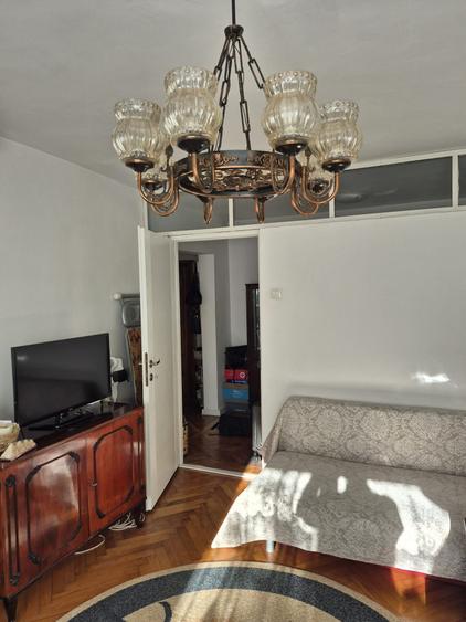 Apartament cu 2 camere decomandat în Ultracentral