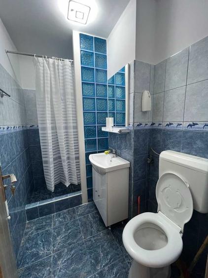 Apartament cu 3 camere decomandat în Colentina