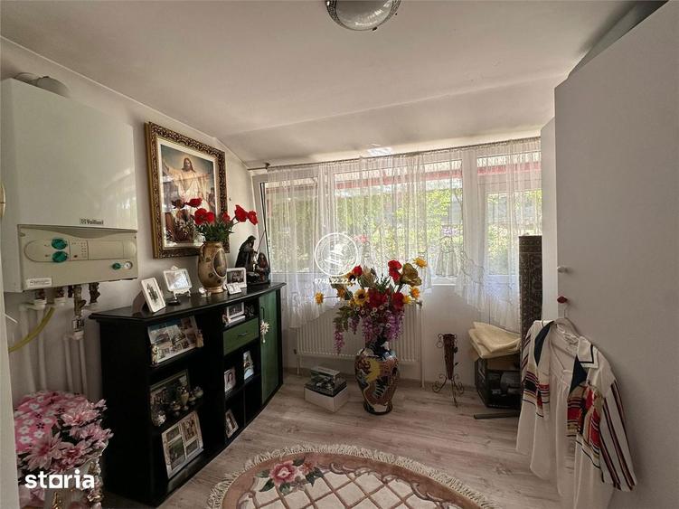 Apartament cu 3 camere semidecomandat în Tătărași