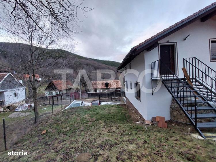 Casă cu 4 camere cu Teren 96 Mp în Poplaca