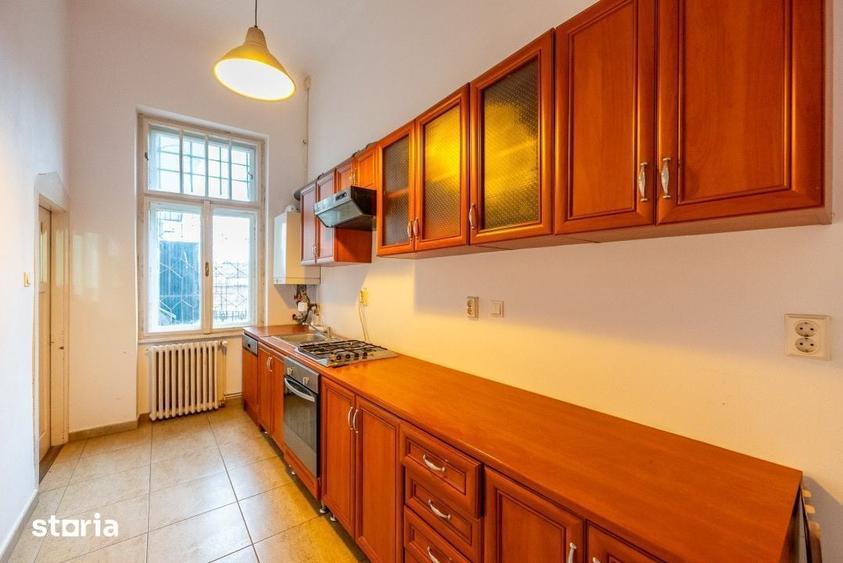 Apartament cu 3 camere în Central