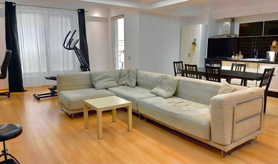Apartament cu 3 camere în Nordului