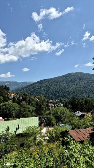 Casă cu Teren 893 Mp în Central
