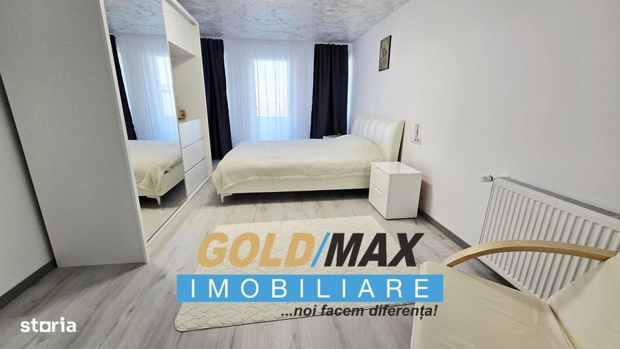 Casă cu 4 camere cu Teren 300 Mp în Bradu