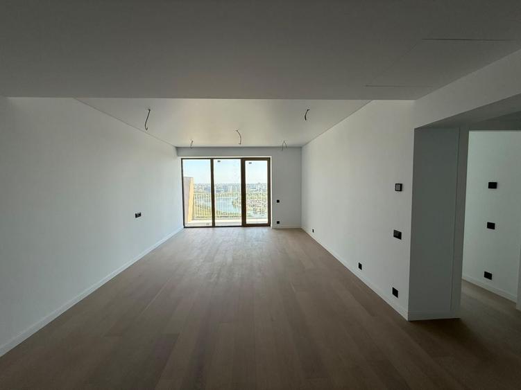 Apartament cu 2 Camere - Vedere Superba Spre Lac - One High District - 8