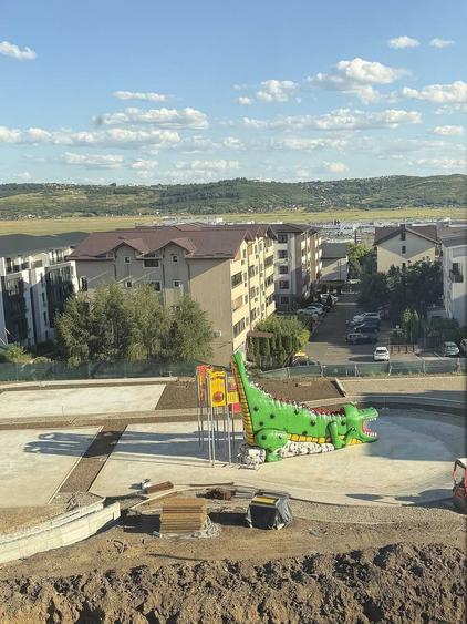 Apartament cu 2 camere decomandat în Valea Lupului