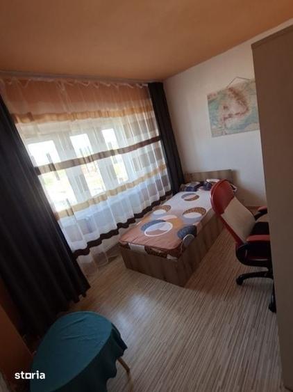 Apartament cu 2 camere în Micro 3