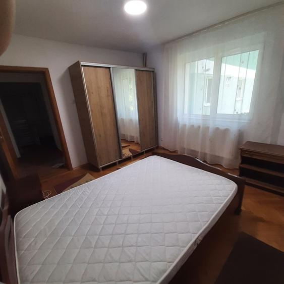 Apartament cu 2 camere decomandat în Negru Vodă