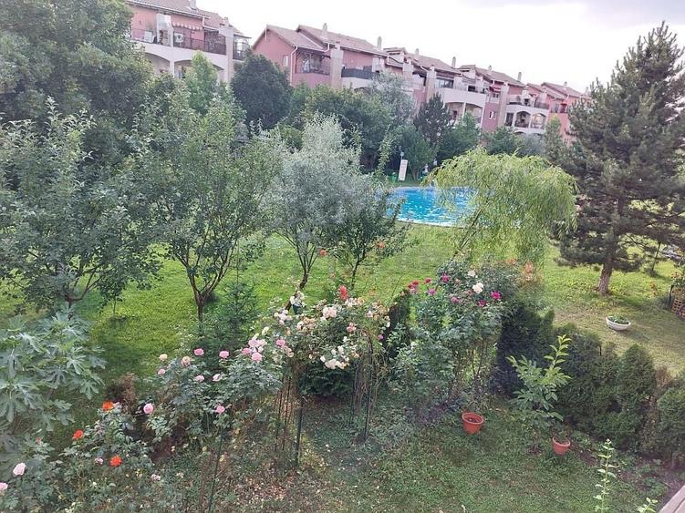 Apartament cu 3 camere decomandat, mobilat în Pipera