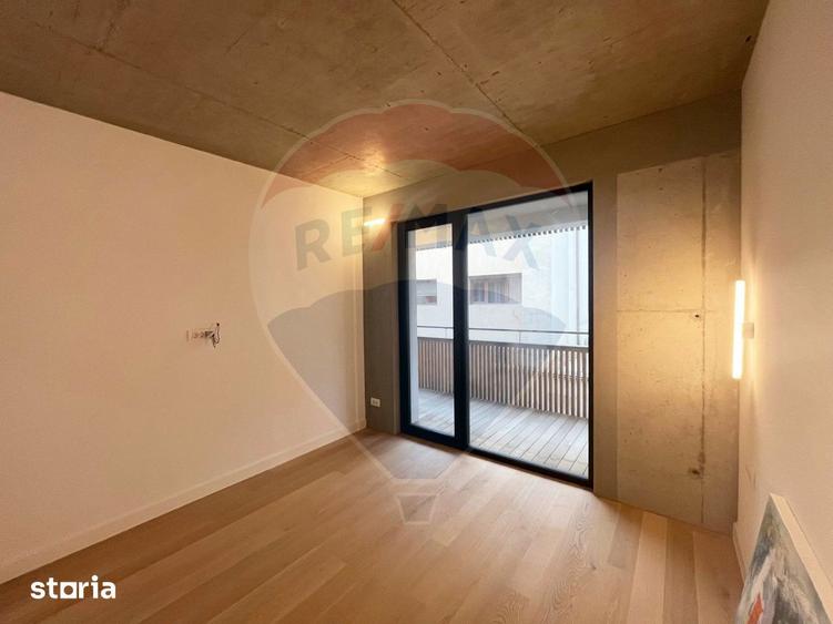Apartament cu 4 camere în Dorobanți