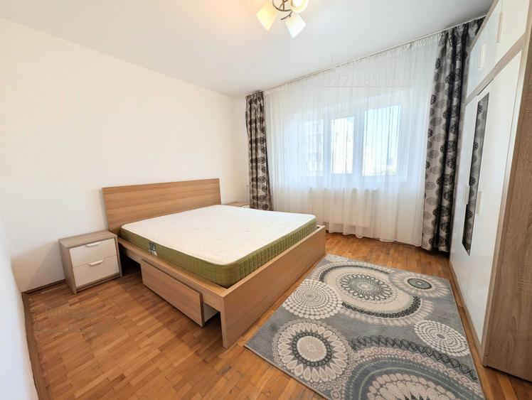 Apartament cu 2 camere decomandat în Timpuri Noi