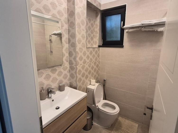 Apartament cu 2 camere decomandat, mobilat în 13 Septembrie