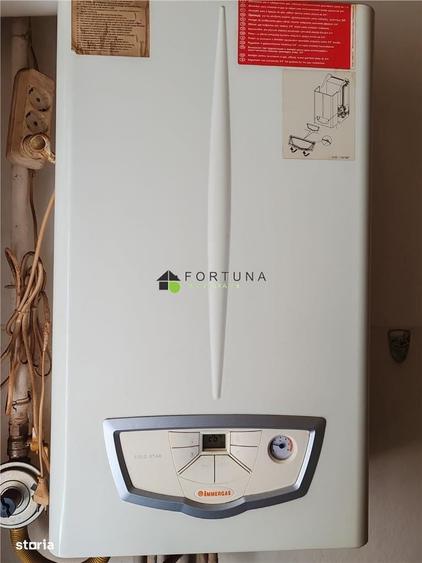 Apartament cu 2 camere semidecomandat în Florilor