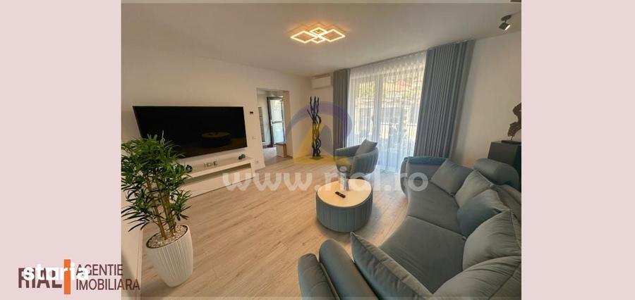Casă cu 3 camere cu Teren 220 Mp în Central