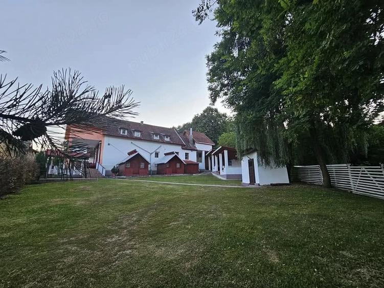 Casă cu 3 camere cu Teren 400 Mp în Breazova