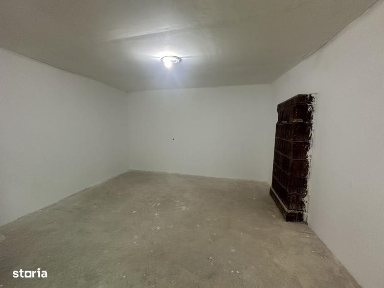 Casă cu 3 camere în Gheorghe Doja