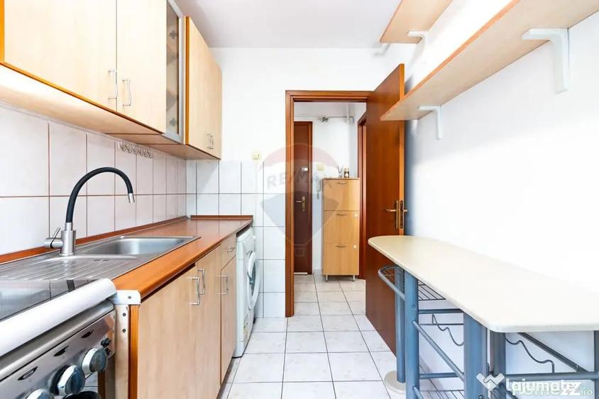 Apartament cu 2 camere decomandat în Industriilor