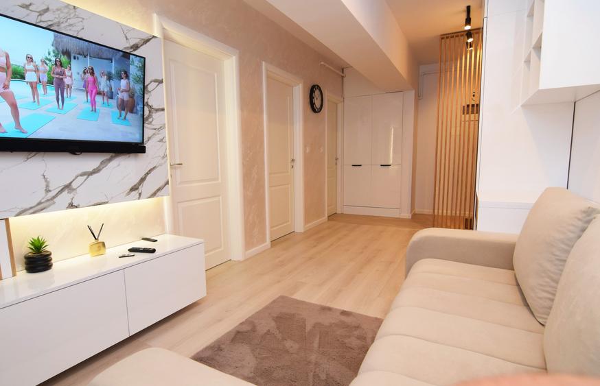 Apartament cu 2 camere semidecomandat în Tătărași