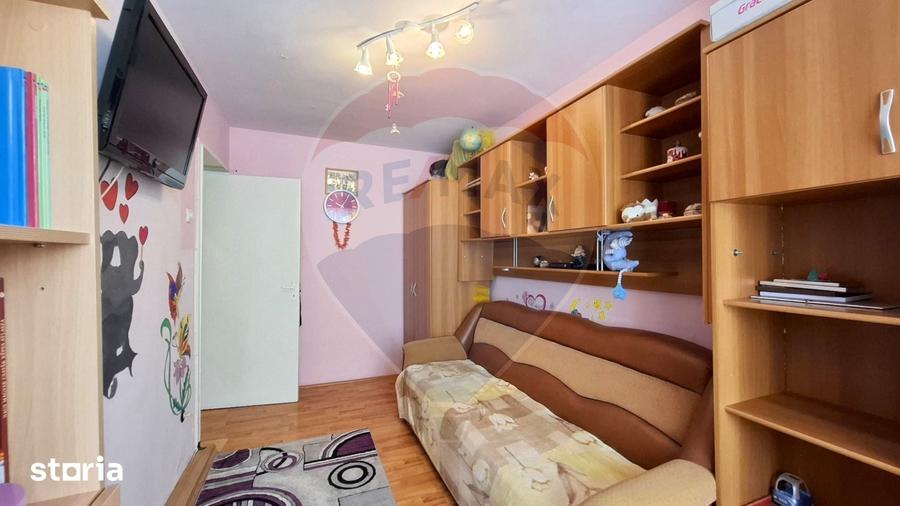 Apartament cu 3 camere în Tudor