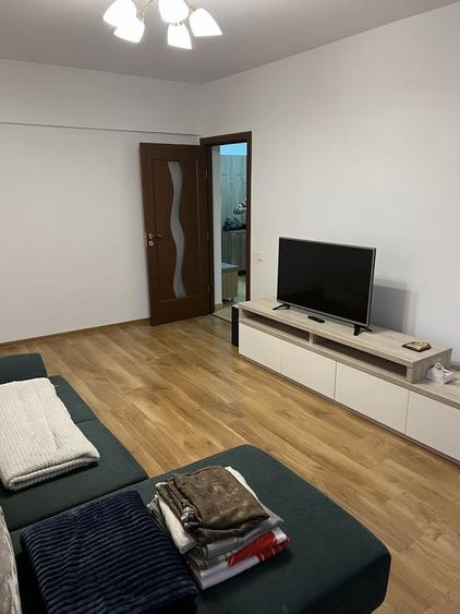Apartament cu 2 camere decomandat în Exterior Vest