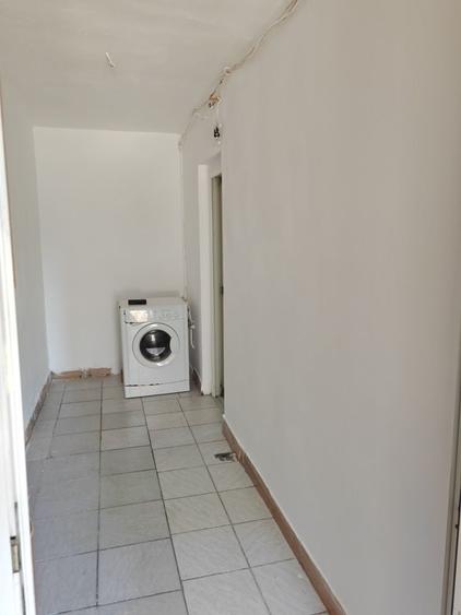 Garsonieră decomandată în Confecții