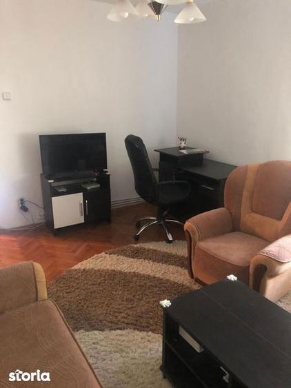 Apartament cu 2 camere decomandat, mobilat în Soarelui