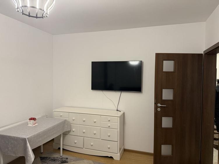 Inchiriez apartament 2 camere,proprietar ! - 9