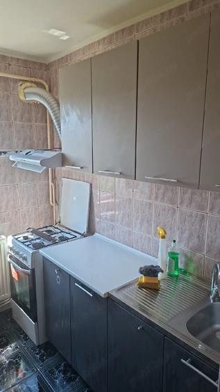 Apartament cu 2 camere decomandat în Obor