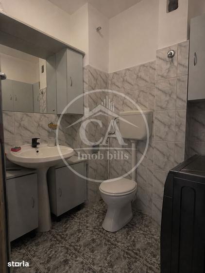 Apartament cu 3 camere decomandat în Rogerius