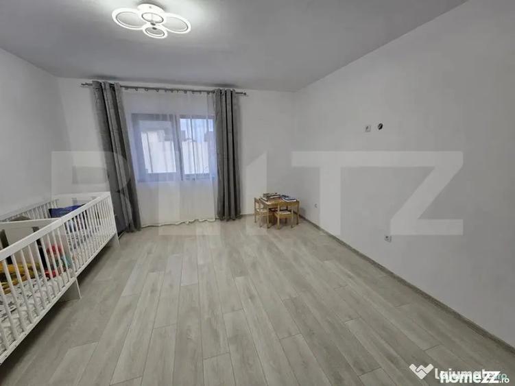 Casă cu 5 camere cu Teren 260 Mp în Central