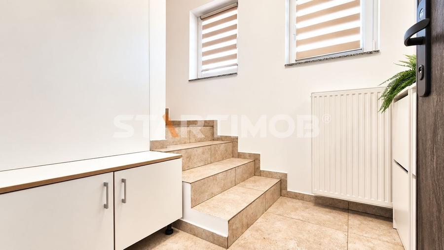 Apartament cu 2 camere decomandat, mobilat în Tractorul