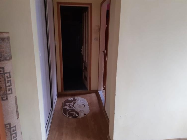 Apartament cu 2 camere nedecomandat în Fălticeni