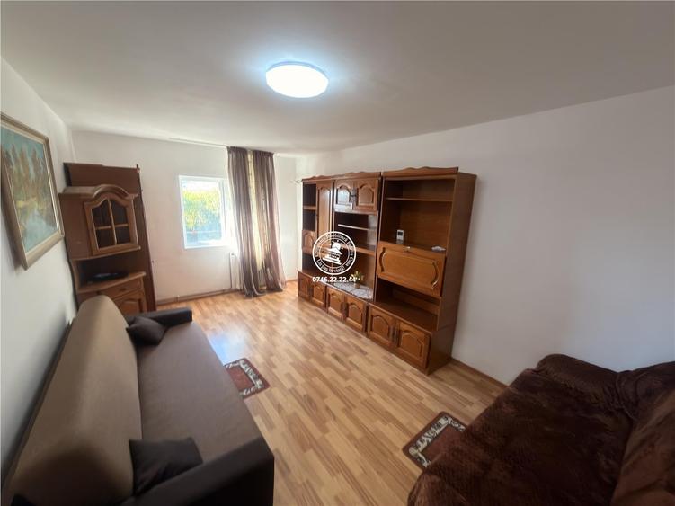 Apartament cu 2 camere decomandat în Canta