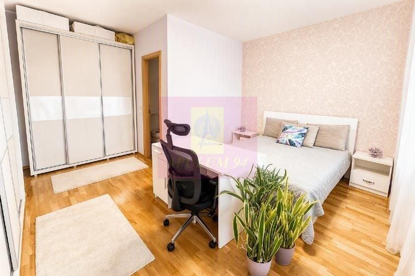 Apartament cu 4 camere decomandat în Dristor