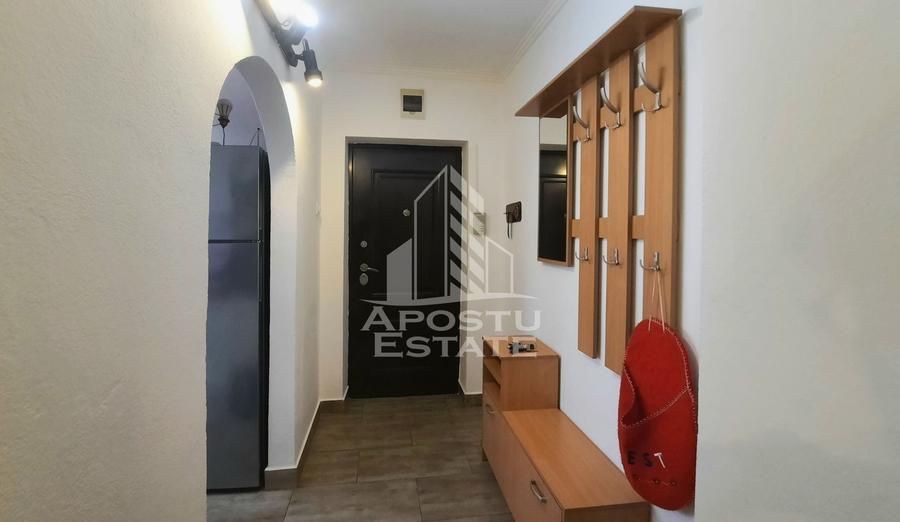 Apartament cu 2 camere semidecomandat în Central