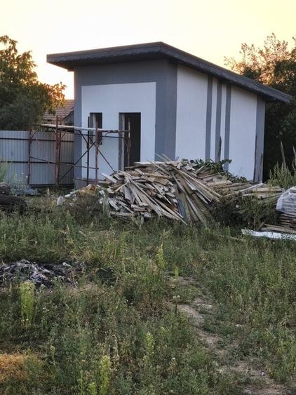 Casă cu 3 camere în Urechești