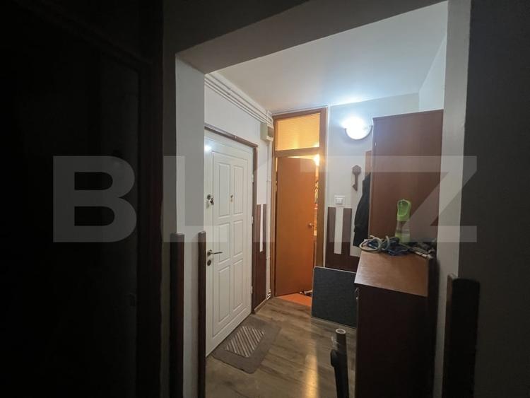 Apartament cu 3 camere decomandat, mobilat în Unirii