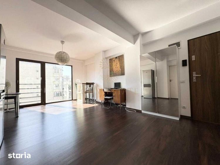 Apartament cu 2 camere semidecomandat în Nerva Traian