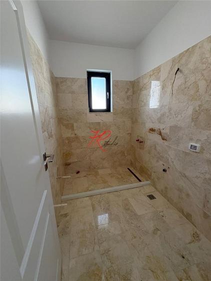 Casă cu 4 camere cu Teren 528 Mp în Corbeanca