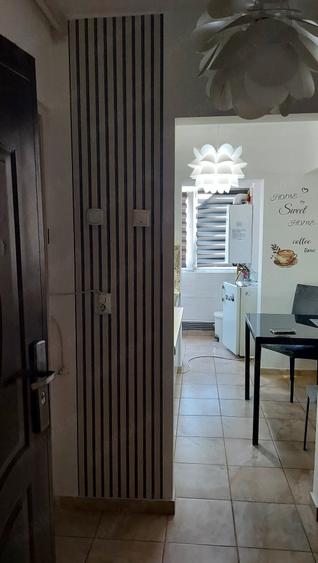 Garsonieră semidecomandată în Central