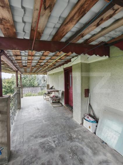 Casă cu 3 camere cu Teren 6218 Mp în Central
