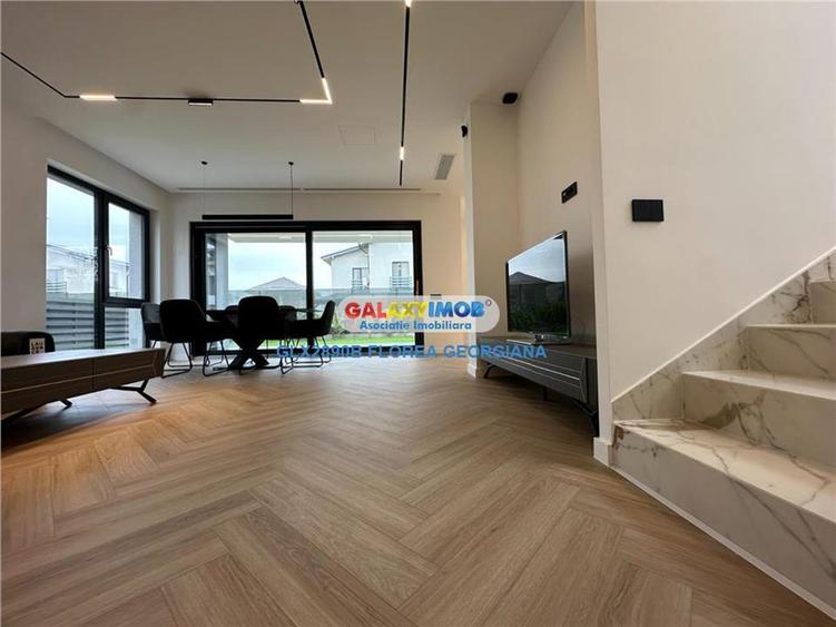 Casă cu 5 camere cu Teren 433 Mp în Tunari