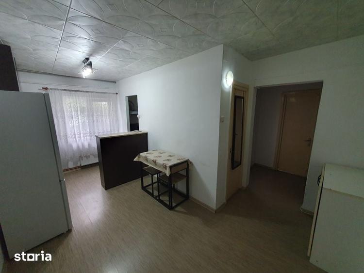 Apartament cu 2 camere decomandat în Steaua